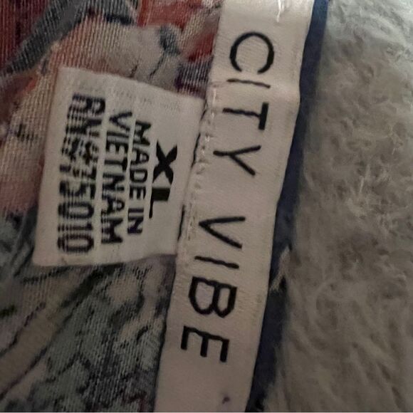 City Vibe Two Piece Skirt Set Floral and Ruffles Cute!!! Women's XL - Picture 11 of 11